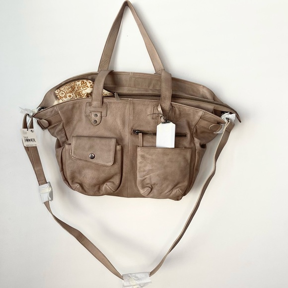 We The Free Jealous Tote In Mushroom - Picture 5 of 8